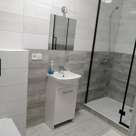 U Eugenii Rum i privatbostad Licheń