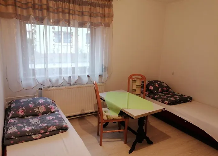 Homestay U Eugenii Lichen Stary